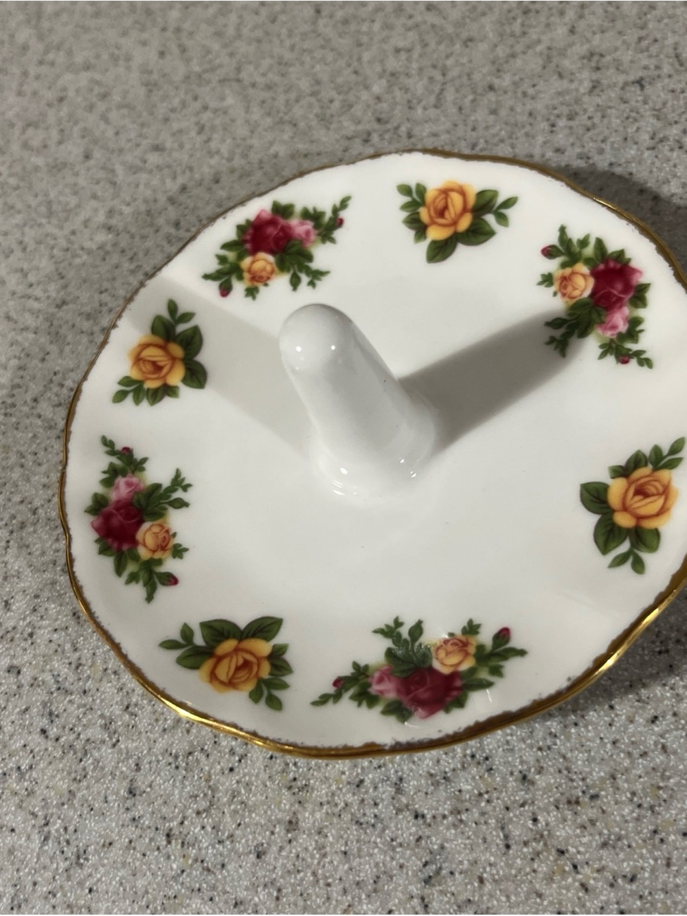 Royal Albert Old Country Roses Ring Holder Trinket Dish 3 3/4" Scalloped